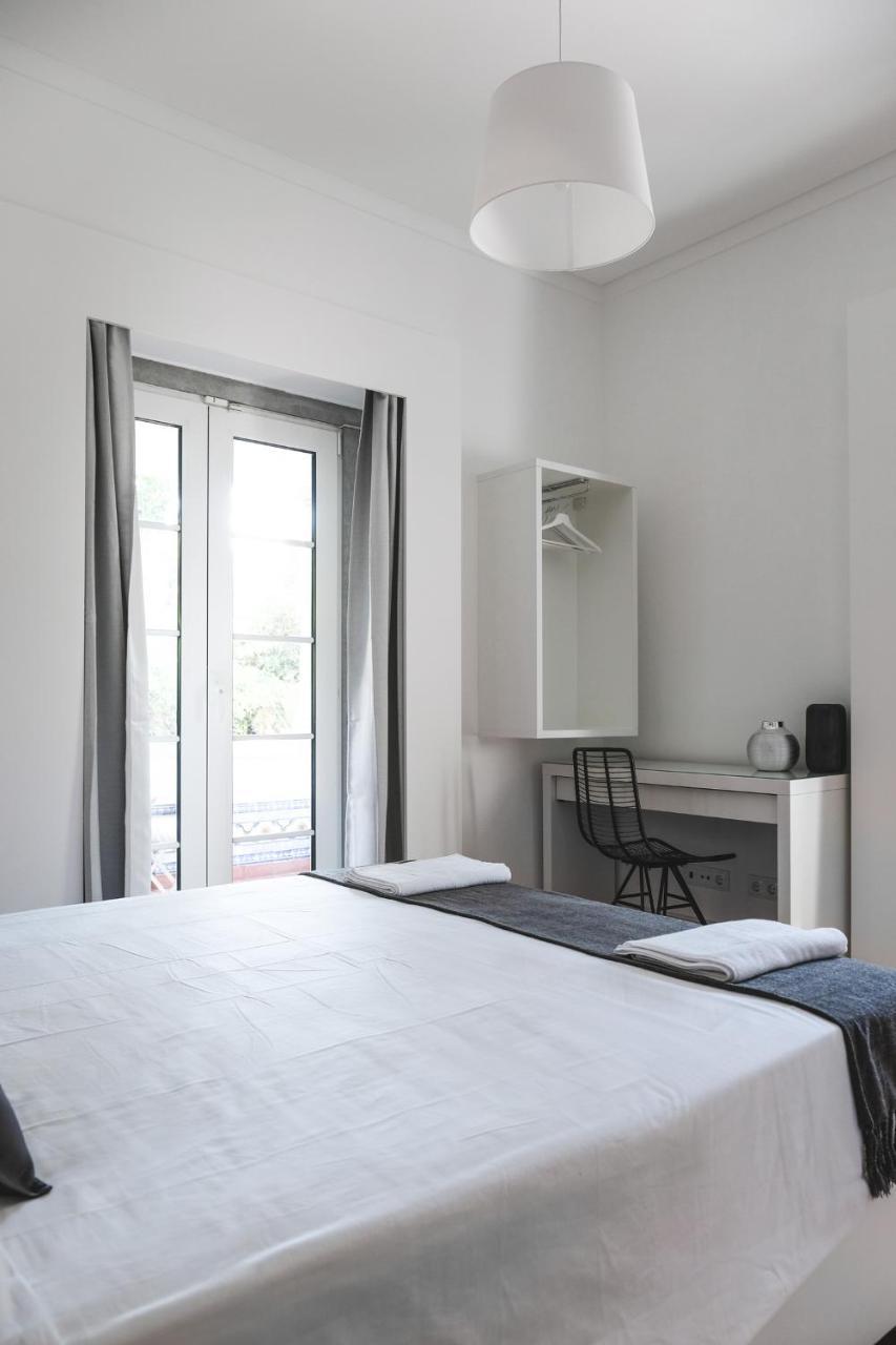 4U Lisbon Airport Suites Eksteriør bilde