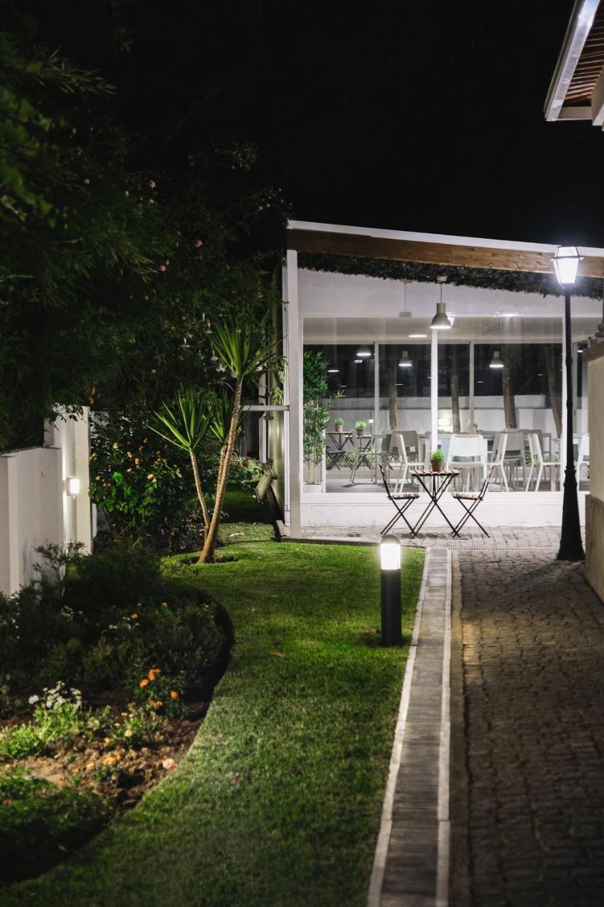 4U Lisbon Airport Suites Eksteriør bilde
